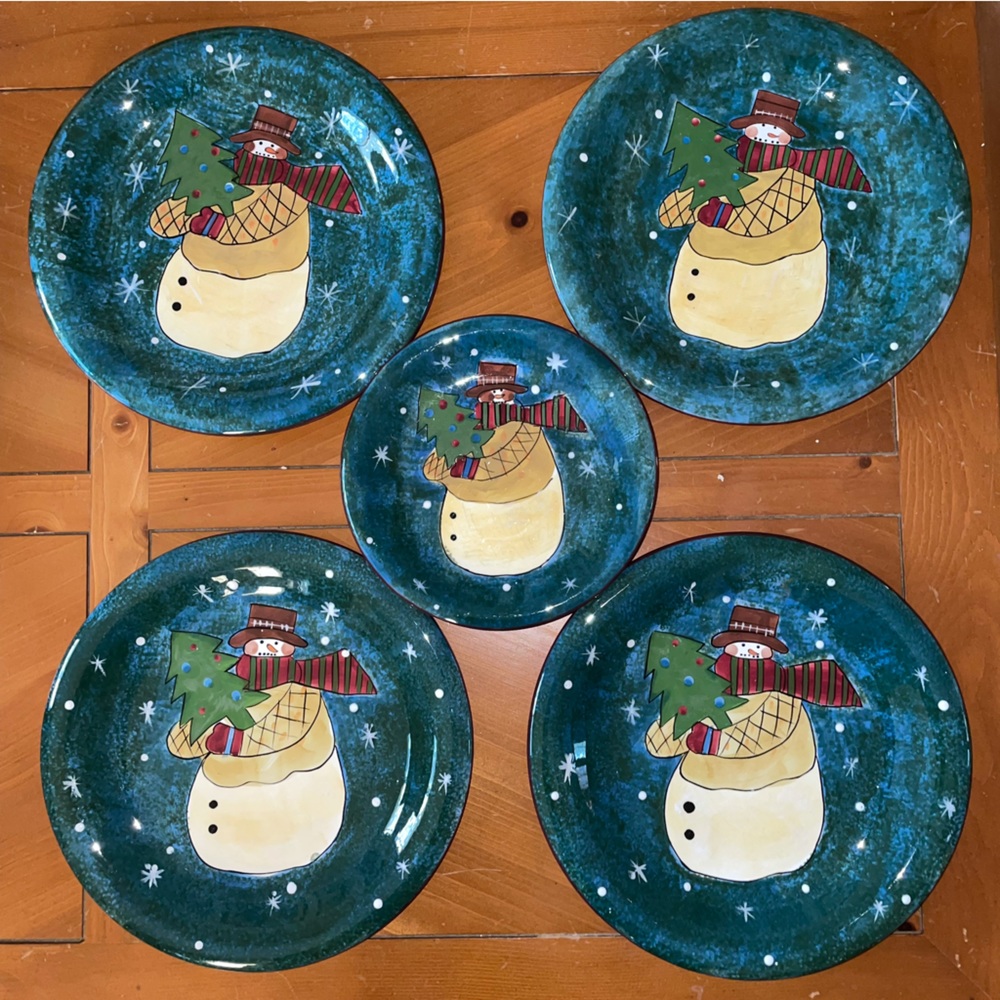 Certified International Susan Winget Holiday Tree SNOWMAN 2 Dinner Plates *BONUS